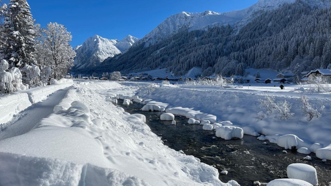 Ferienwohnung Mit Idyllischer Aussicht Klosters-Serneus Exterior foto