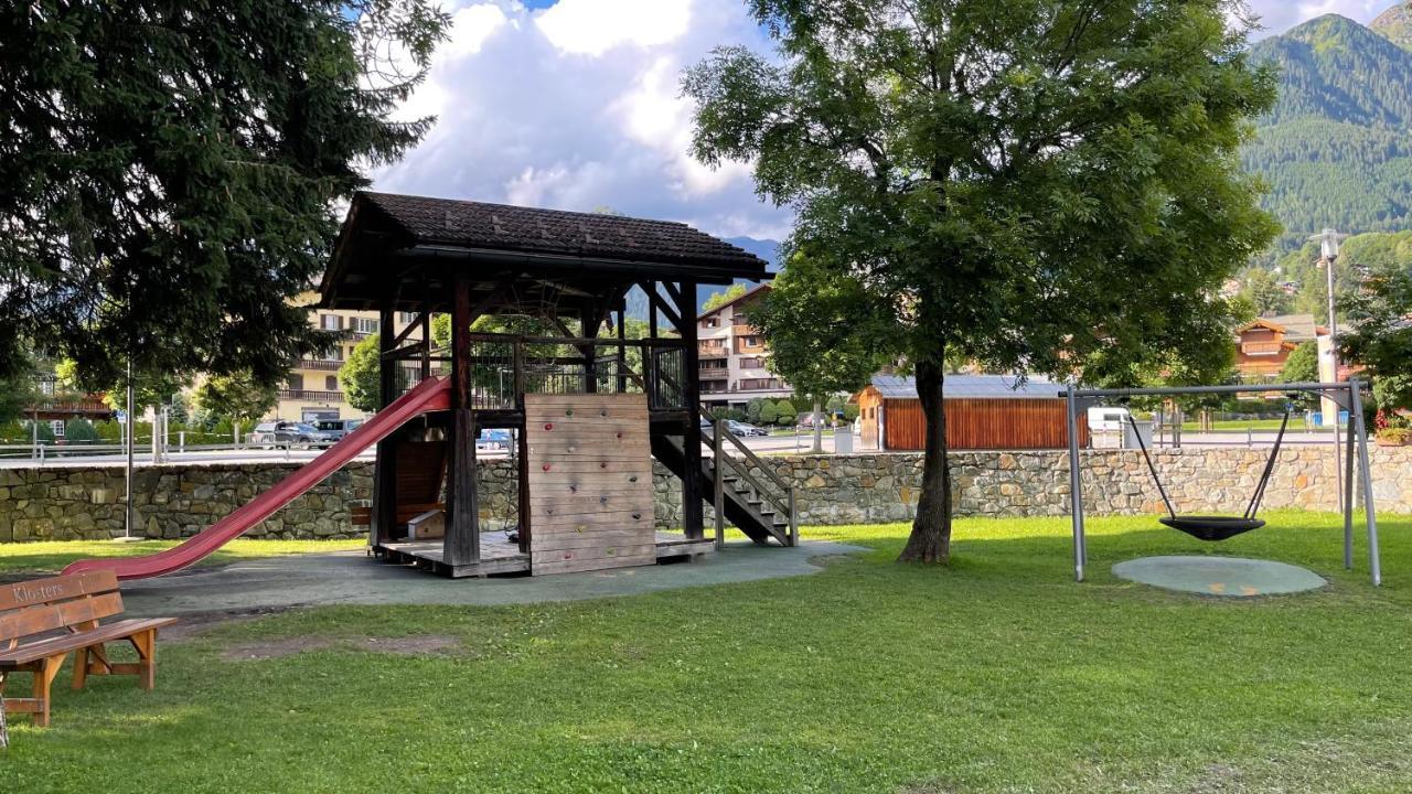 Ferienwohnung Mit Idyllischer Aussicht Klosters-Serneus Exterior foto