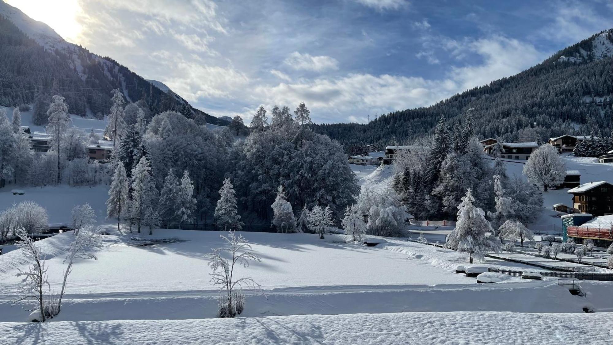 Ferienwohnung Mit Idyllischer Aussicht Klosters-Serneus Exterior foto